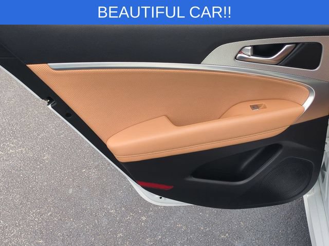 Used 2022 Genesis G70 3.3T AWD/4WD image 28