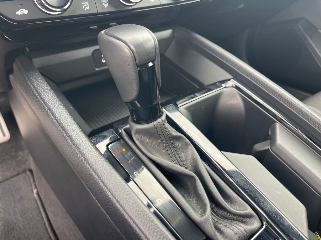 Used 2023 Honda Accord Sport image 15