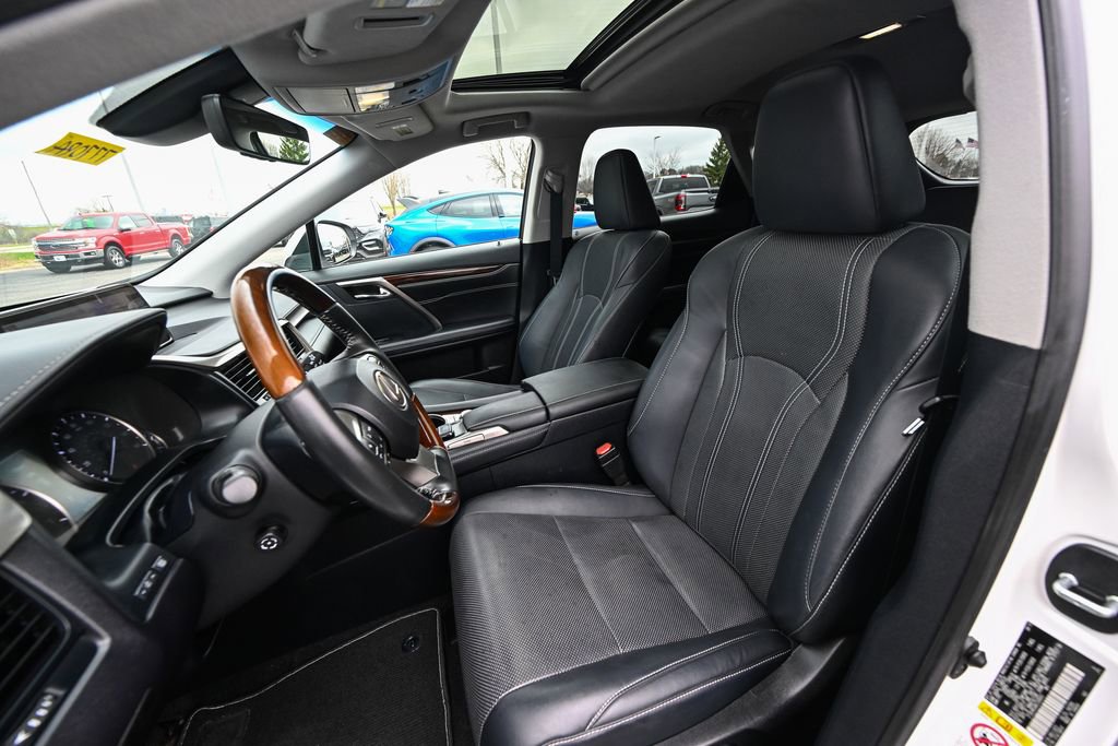 Used 2019 Lexus RX 350 AWD w/ Navigation Package image 19