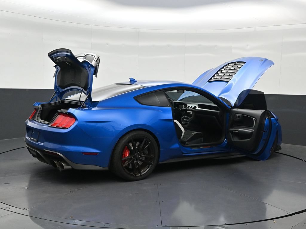 Used 2021 Ford Mustang Shelby GT500 w/ Technology Package RWD image 36