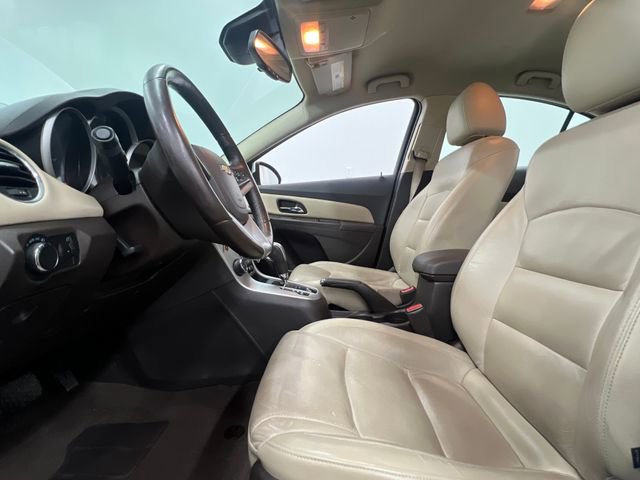 Used 2016 Chevrolet Cruze LT image 17