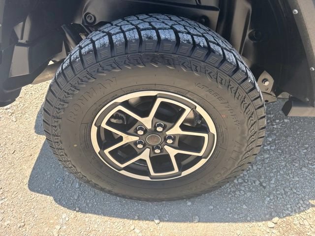 Used 2024 Jeep Wrangler Unlimited Rubicon AWD/4WD image 27