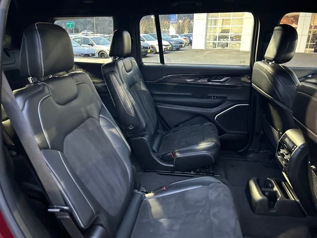 Used 2022 Jeep Grand Cherokee L Laredo image 13