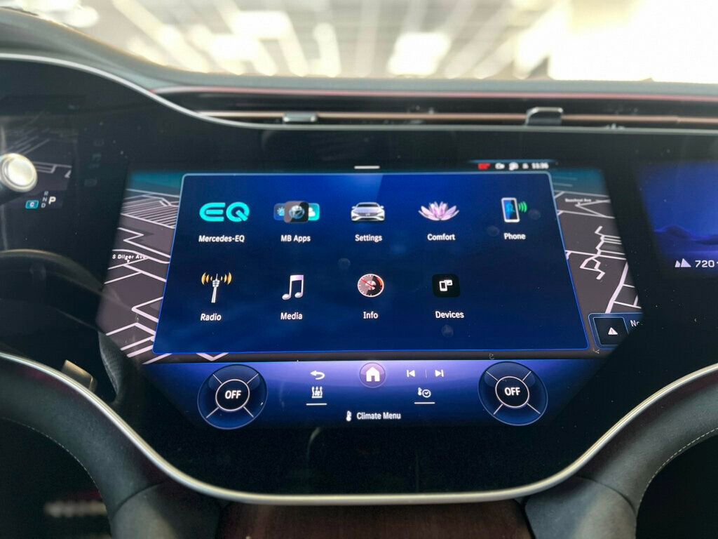 Used 2023 Mercedes-Benz EQS 580 4MATIC Sedan image 25