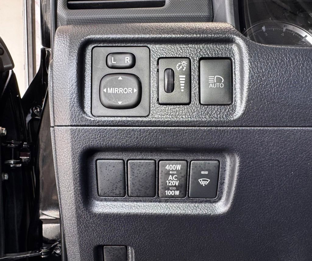 Certified 2024 Toyota 4Runner TRD Off-Road Premium AWD/4WD image 29