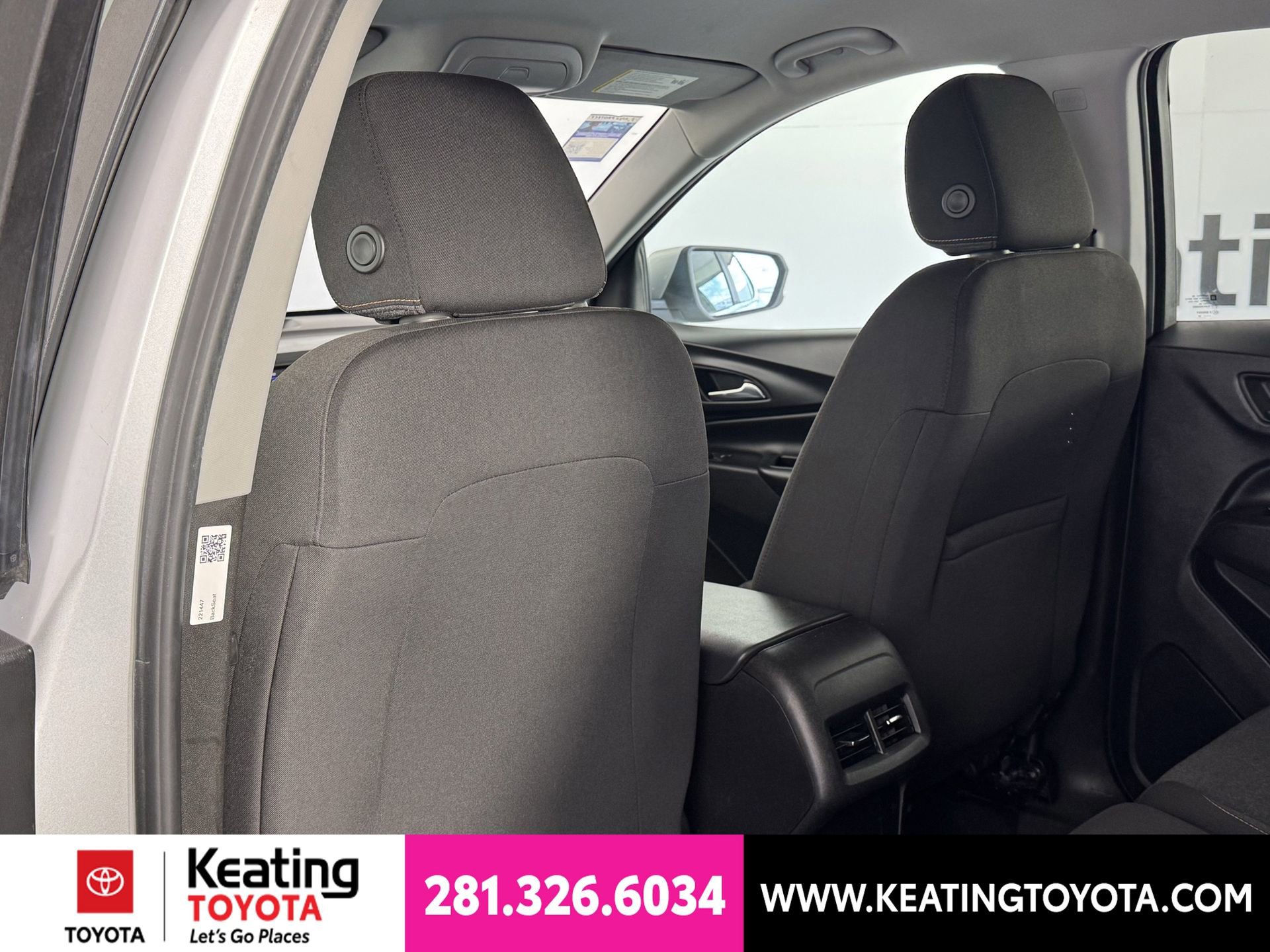 Used 2022 Chevrolet Equinox LT w/ Driver Convenience Package AWD/4WD image 16