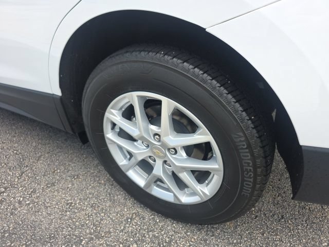 Used 2023 Chevrolet Equinox LT AWD/4WD image 11