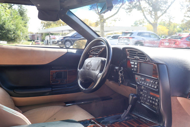 Used 1995 Chevrolet Corvette Convertible RWD image 50