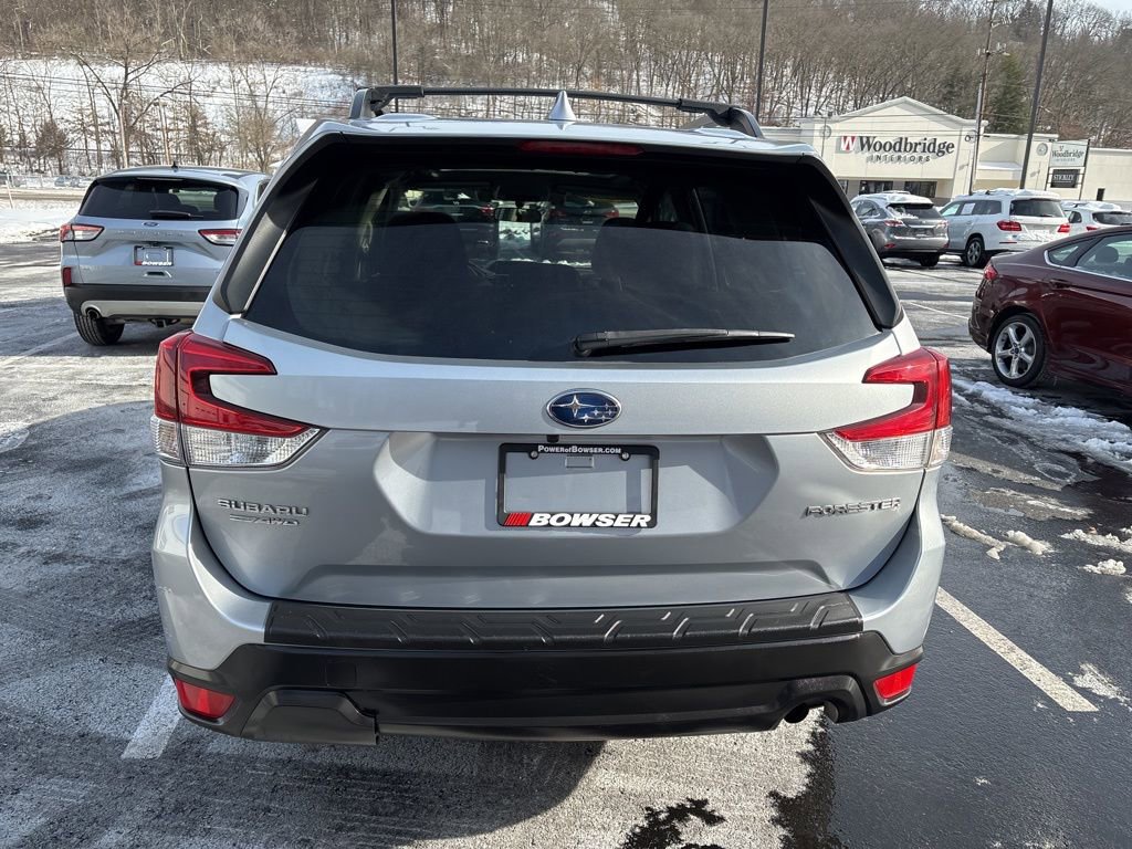 Used 2019 Subaru Forester Premium image 4