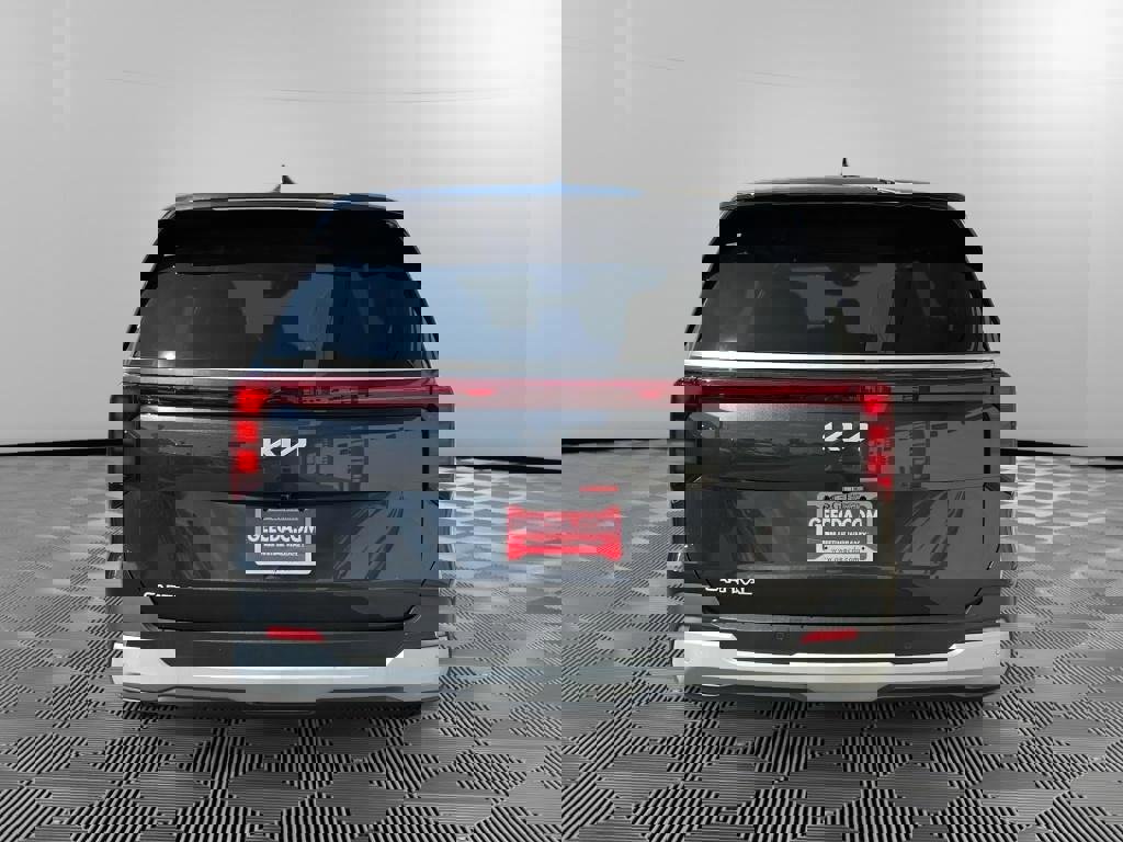 New 2026 Kia Carnival image 5