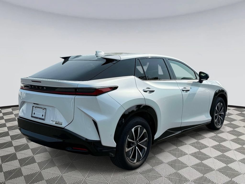 Used 2023 Lexus RZ 450e Premium w/ Technology Package AWD/4WD image 2