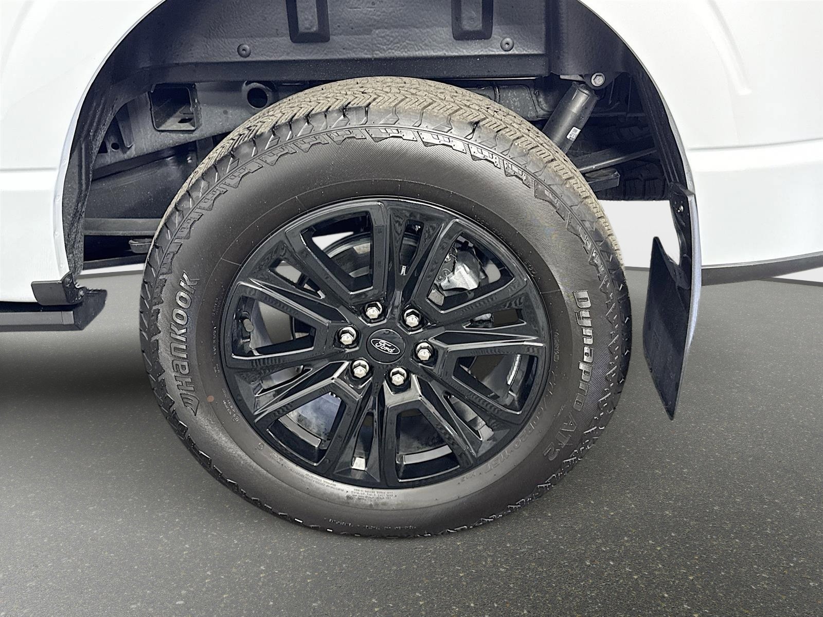 Used 2025 Ford F150 Platinum w/ Equipment Group 702A High image 34