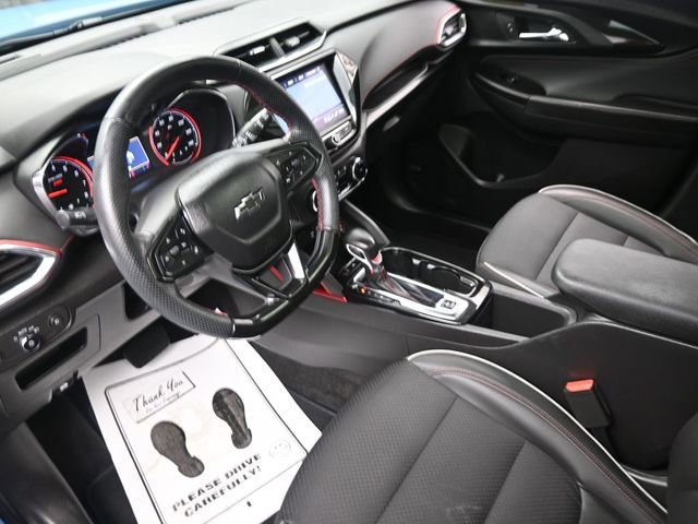 Used 2023 Chevrolet TrailBlazer RS w/ Sun and Liftgate Package image 18