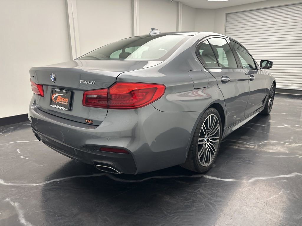 Used 2020 BMW 540i xDrive w/ M Sport Package image 2