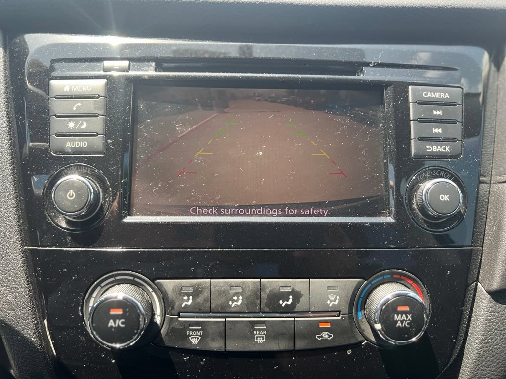 Used 2018 Nissan Rogue S FWD image 14