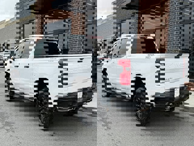 Used 2024 Chevrolet Silverado 1500 LT Trail Boss w/ Protection Package image 4