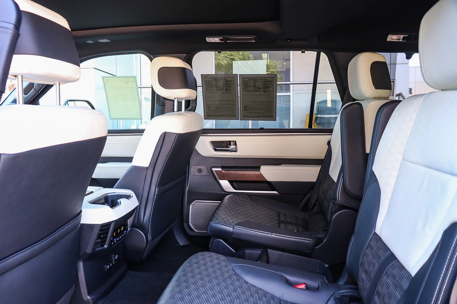 Used 2024 Toyota Sequoia Capstone image 23