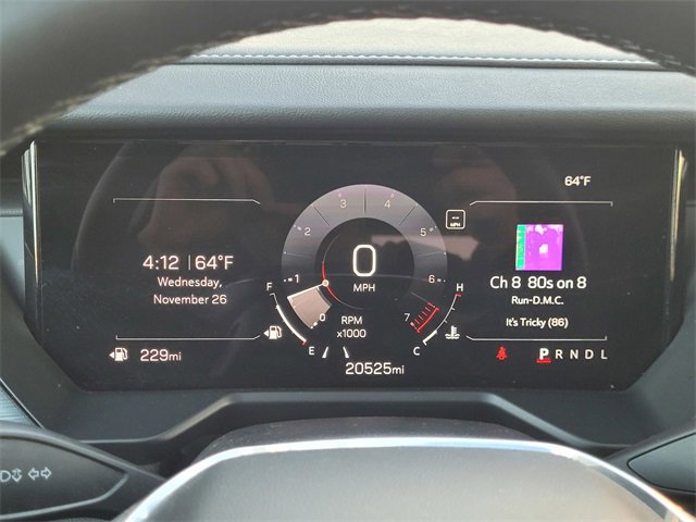 Used 2025 GMC Acadia Elevation image 8