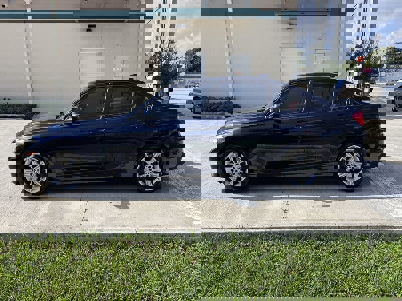 Used 2015 BMW 320i Sedan image 8