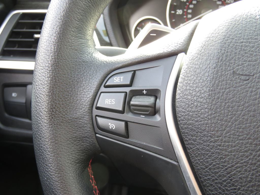 Used 2017 BMW 330i xDrive Sedan image 21