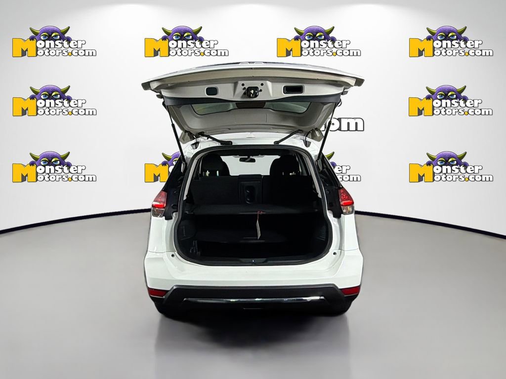 Used 2020 Nissan Rogue S image 25