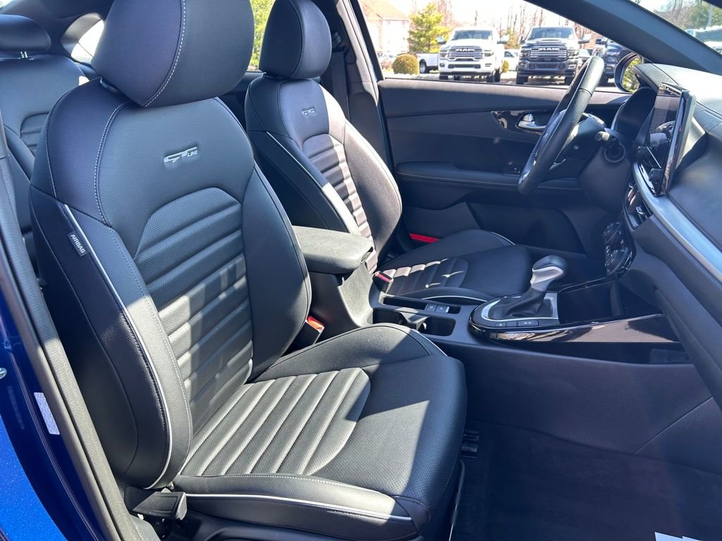 Used 2024 Kia Forte GT-Line w/ GT-Line Premium Package image 27