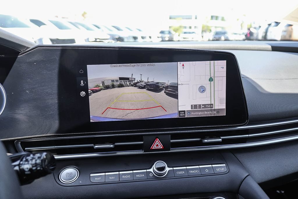 Used 2024 Hyundai Elantra SEL FWD image 24