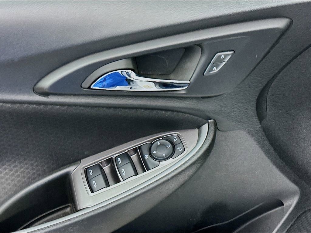 Used 2024 Chevrolet Malibu LT image 24