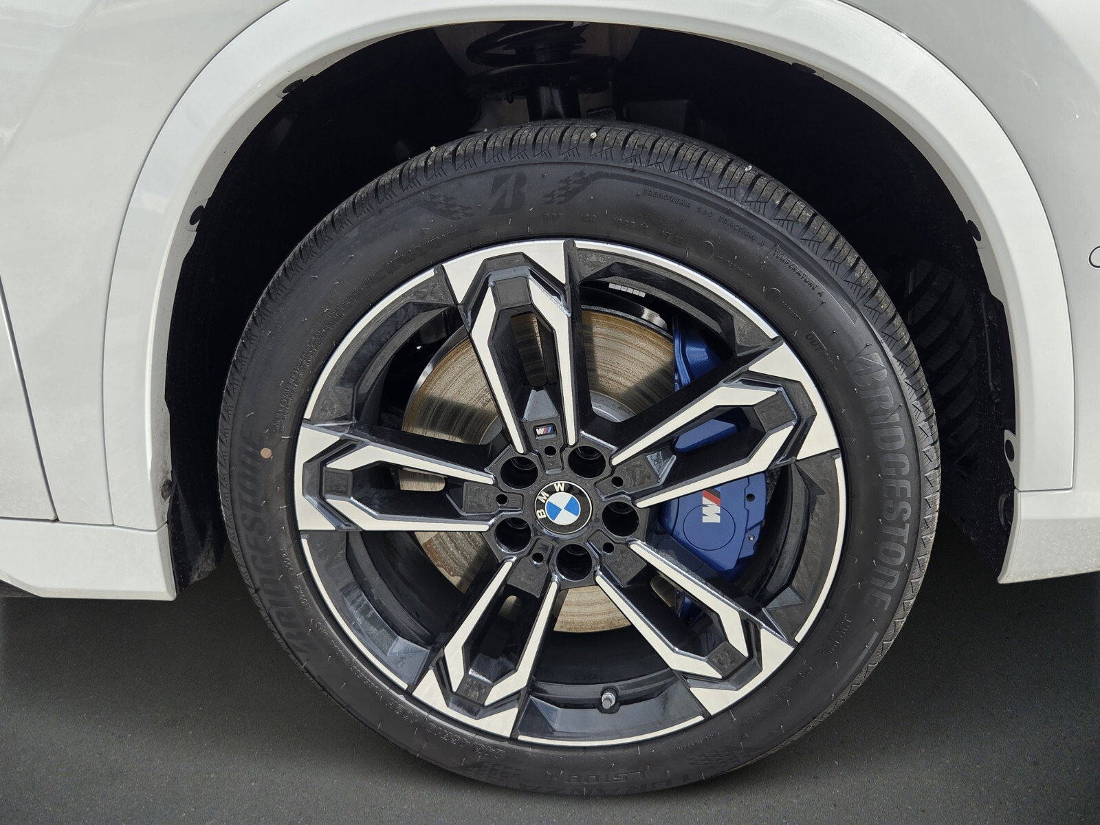 New 2026 BMW X1 M35i w/ Convenience Package image 9