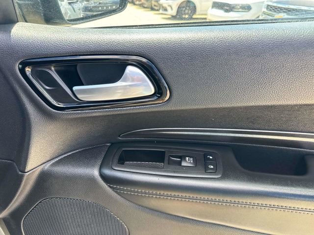 Used 2023 Dodge Durango SXT image 22