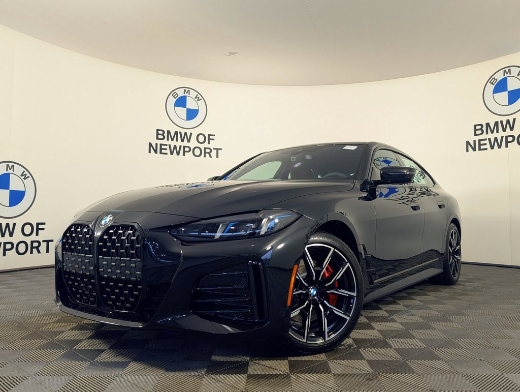 New 2026 BMW 430i xDrive w/ M Sport Package