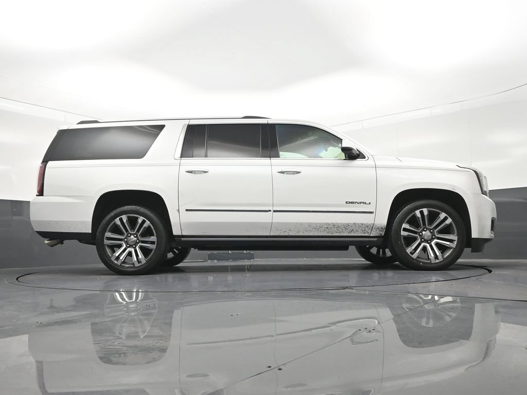 Used 2020 GMC Yukon XL Denali w/ Denali Ultimate Package RWD image 29