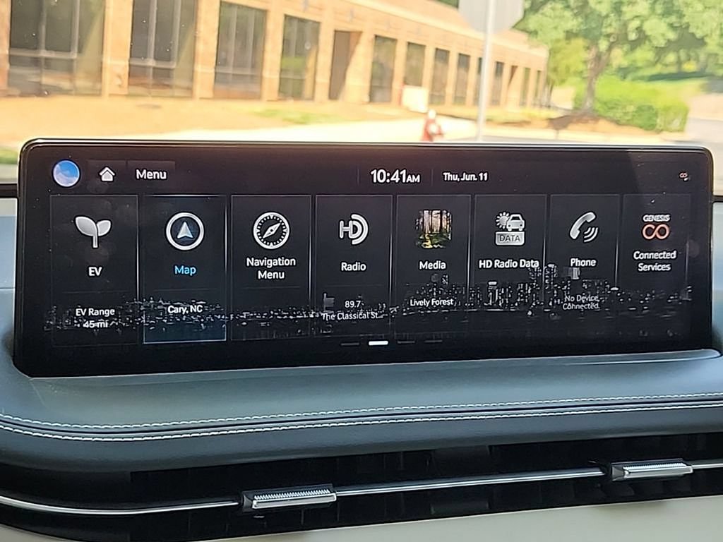 Used 2023 Genesis Electrified GV70 w/ Prestige Package AWD/4WD image 16