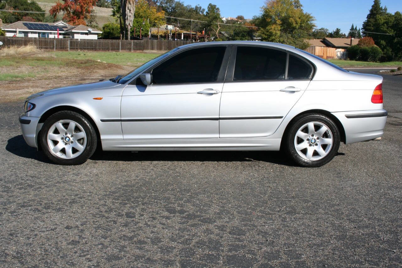 Used 2003 BMW 325i Sedan image 8