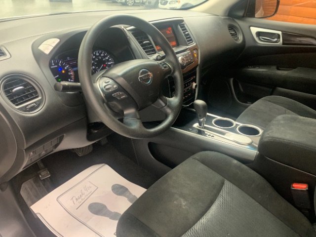 Used 2016 Nissan Pathfinder S image 11