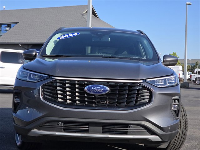 Used 2024 Ford Escape Platinum image 24