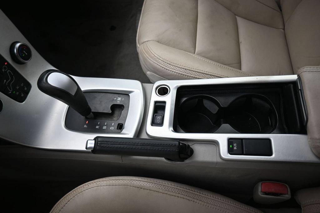 Used 2011 Volvo C70 T5 FWD image 18