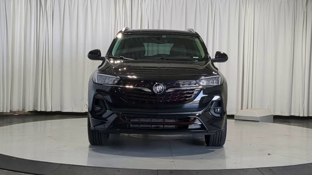 Used 2023 Buick Encore GX Select w/ Sport Touring Package AWD/4WD image 3