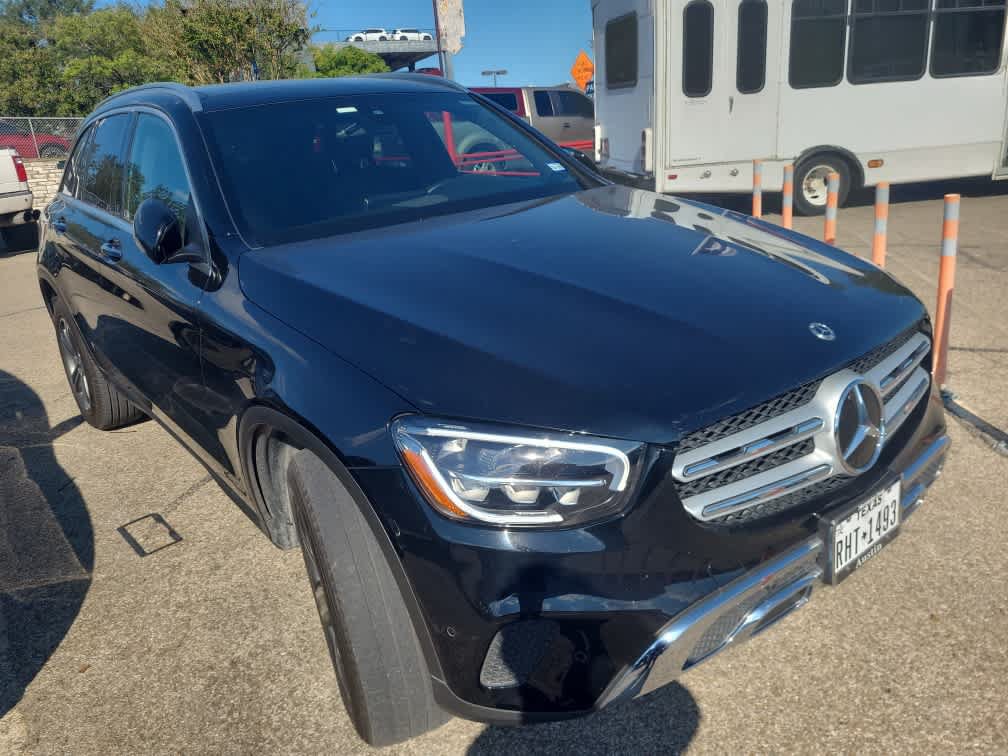 Used 2021 Mercedes-Benz GLC 300 image 3