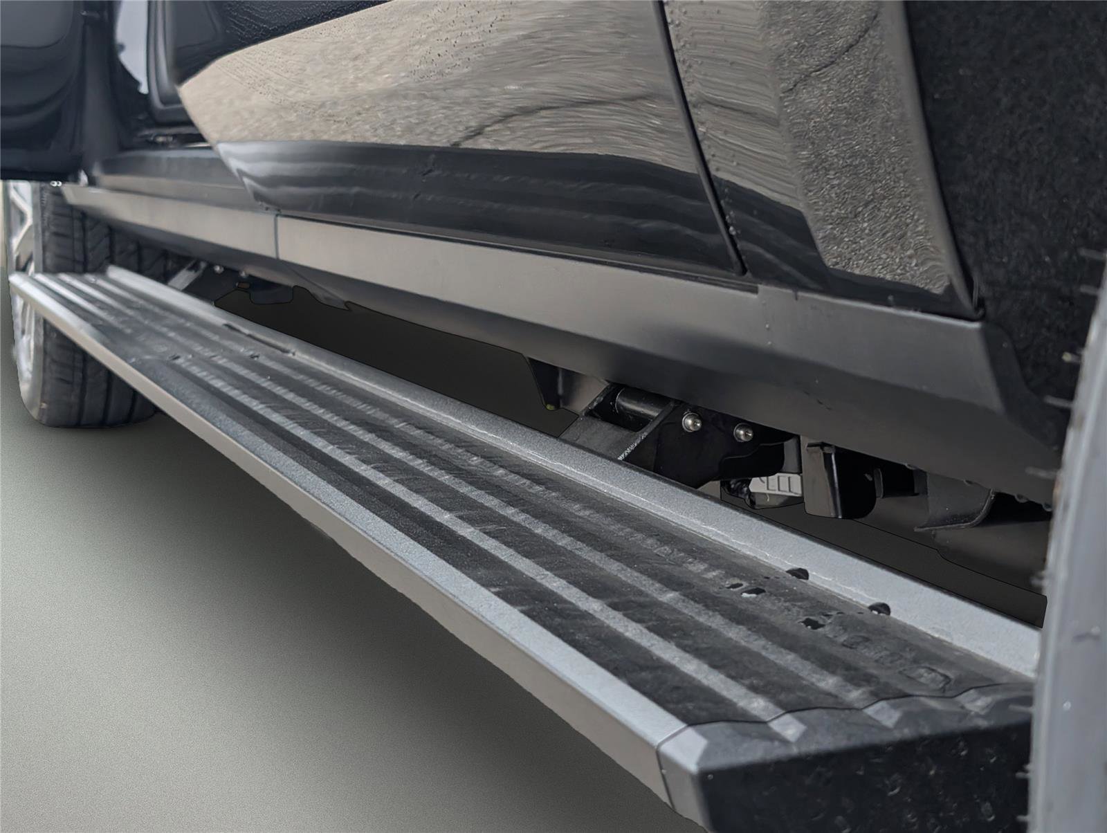 New 2026 Chevrolet Suburban High Country image 25