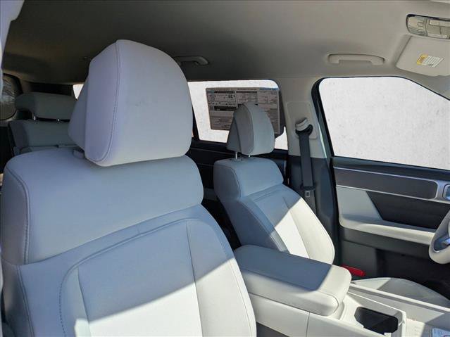 New 2026 Hyundai Santa Fe SE FWD image 18