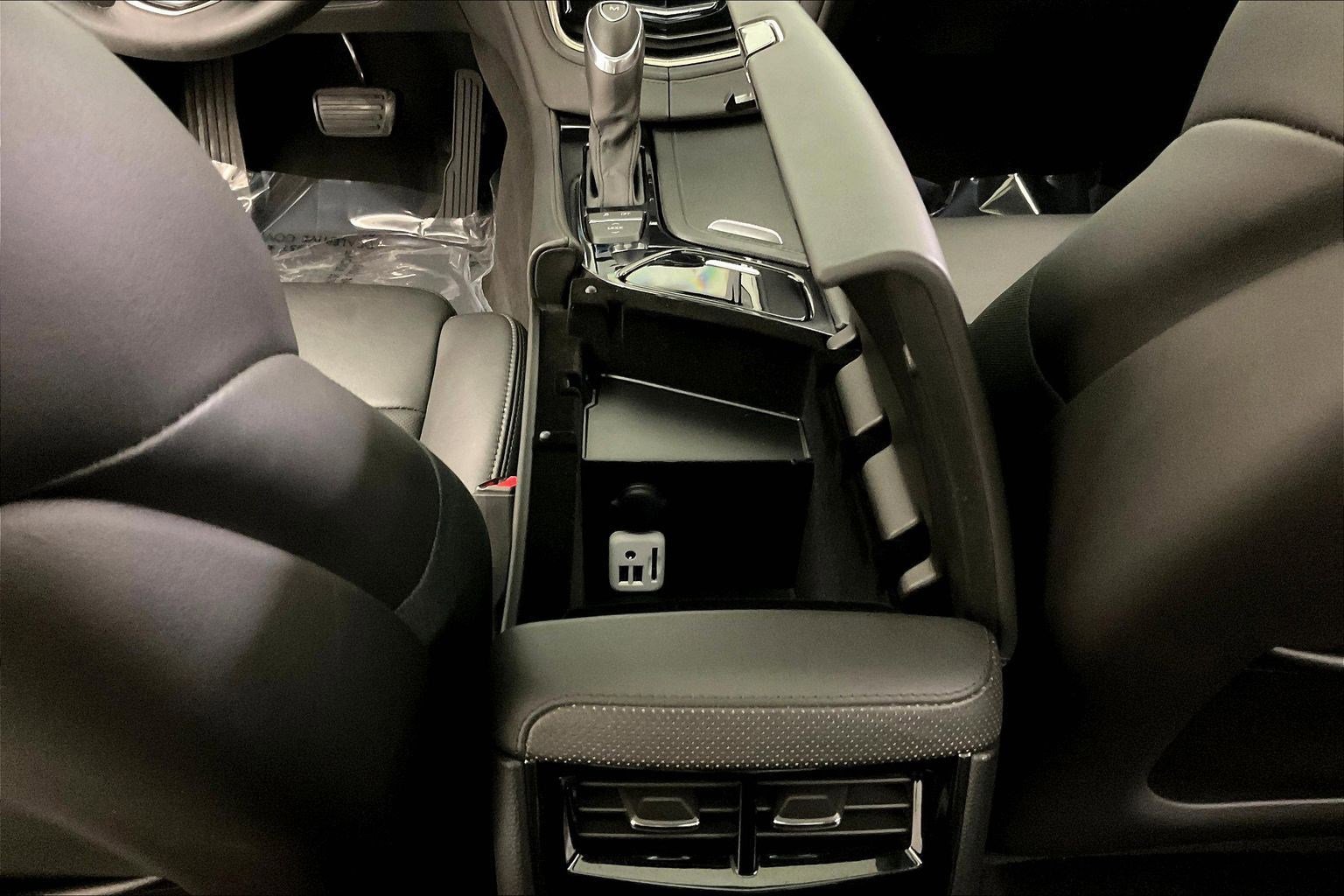 Used 2018 Cadillac CTS Luxury AWD/4WD image 16