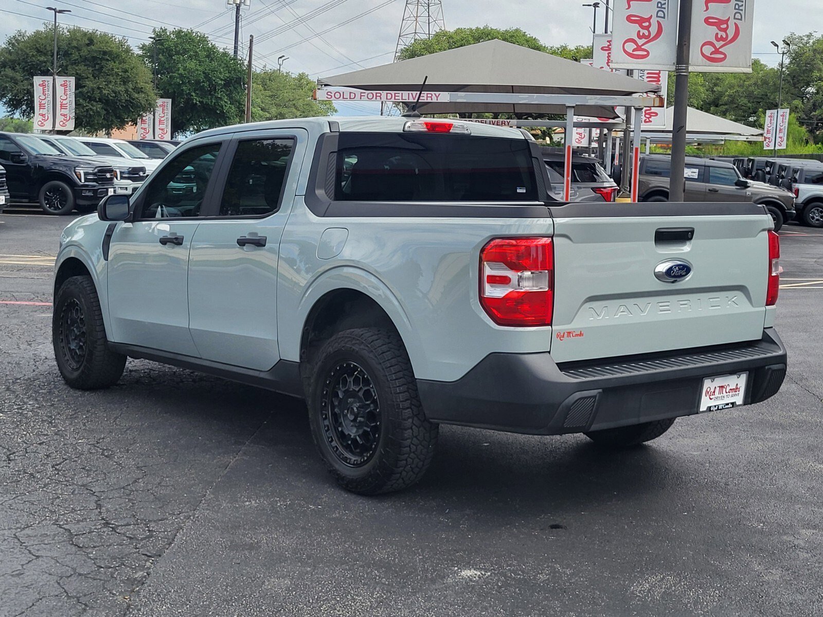 Used 2022 Ford Maverick XL FWD image 6