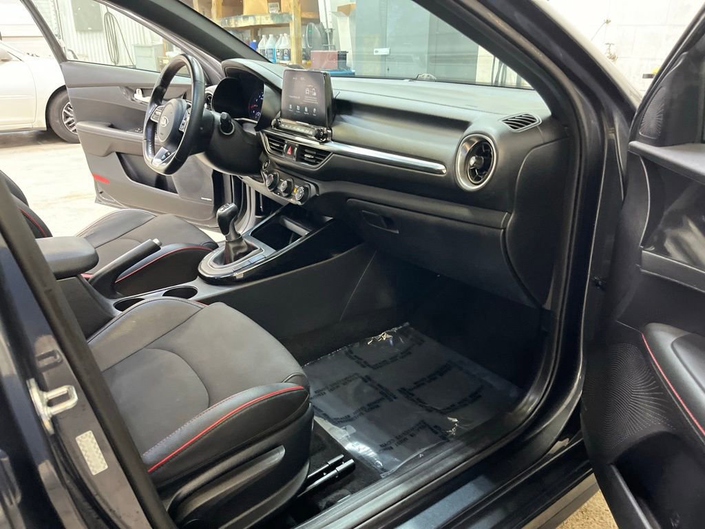 Used 2021 Kia Forte GT FWD image 29