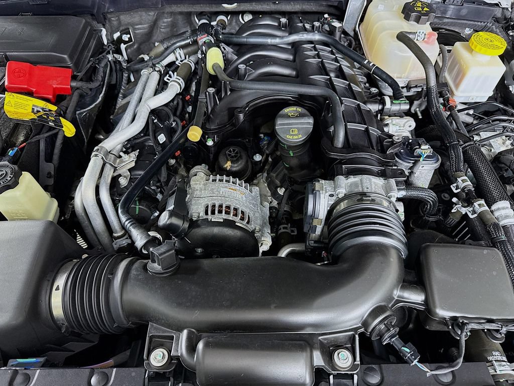 Used 2023 Jeep Gladiator Sport AWD/4WD image 35