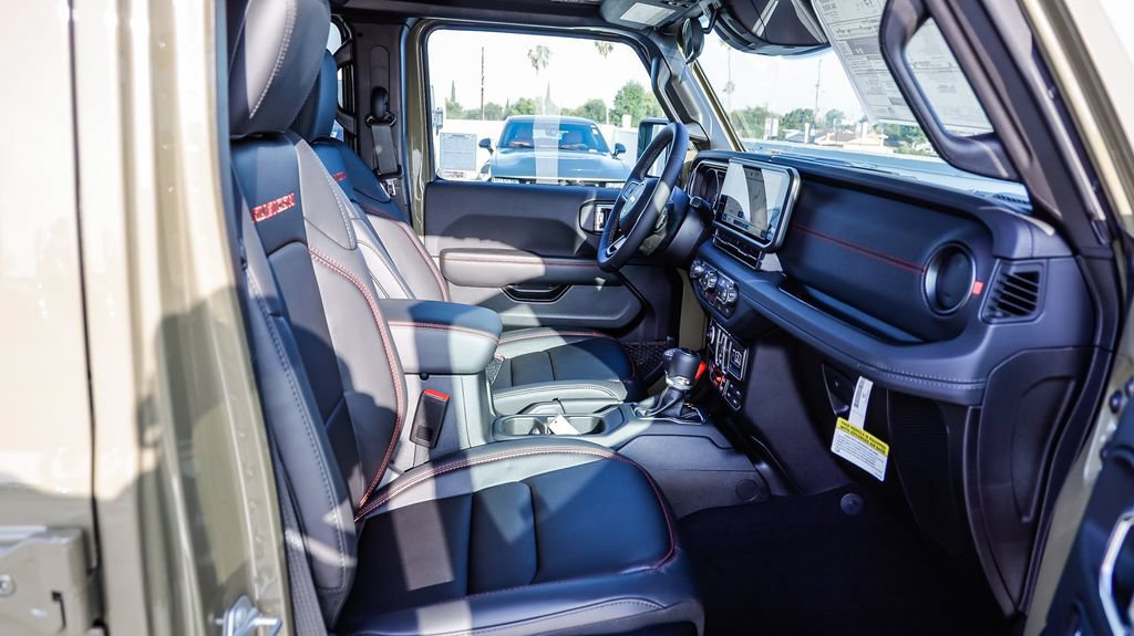 New 2026 Jeep Gladiator Sport AWD/4WD image 21