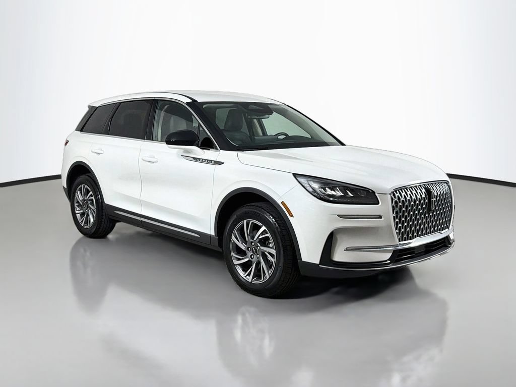 Certified 2025 Lincoln Corsair FWD image 3