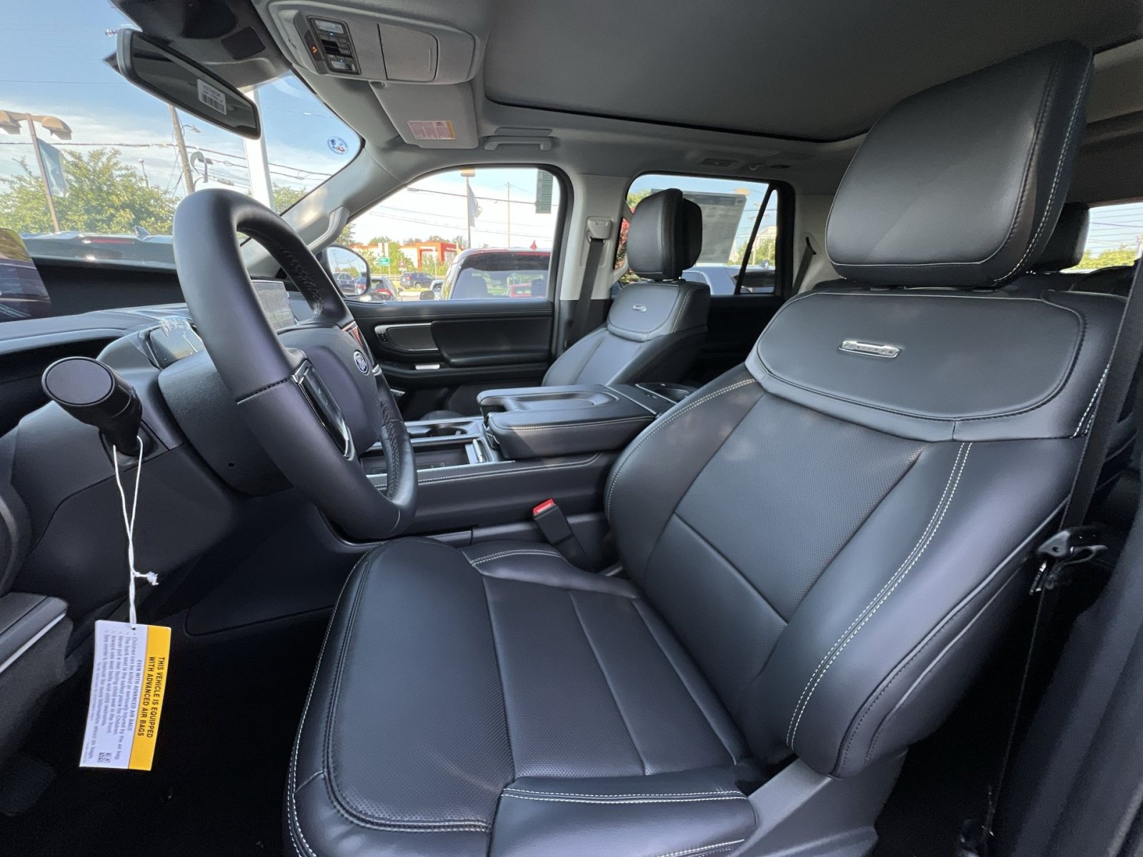 New 2027 Ford Expedition Platinum w/ Driver's Package AWD/4WD image 13