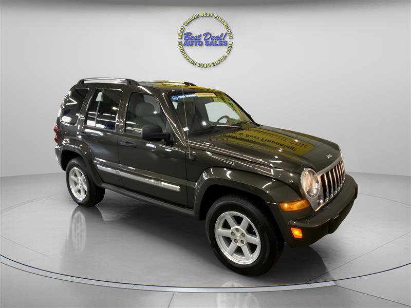 Used 2005 Jeep Liberty Limited image 8