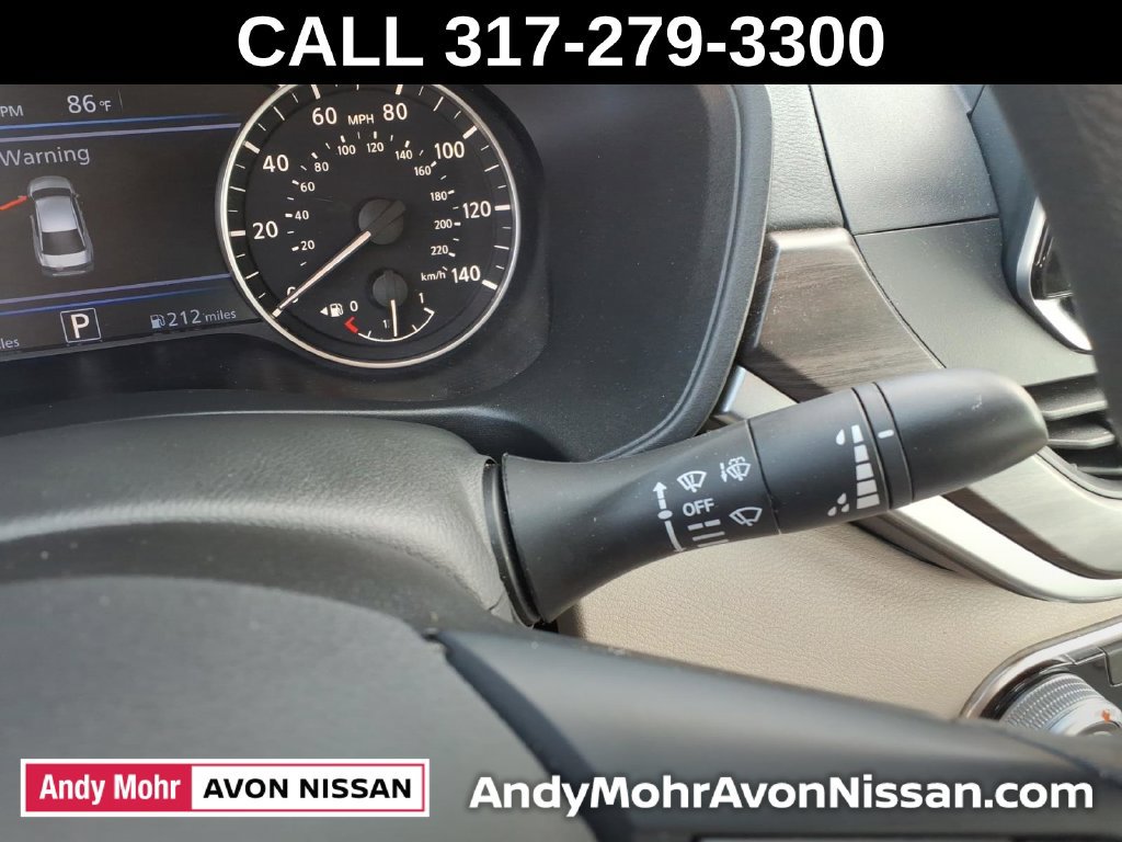 Used 2025 Nissan Altima 2.5 SV AWD/4WD image 24